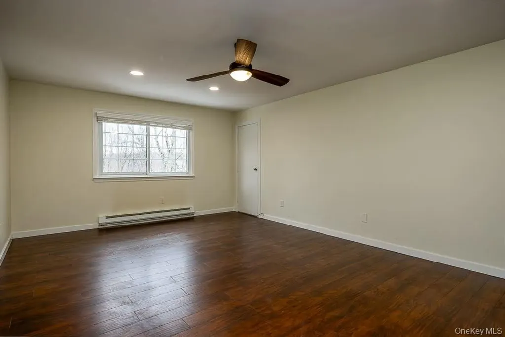 529 Fox Run Lane Carmel NY 10512