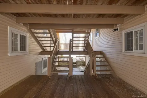 529 Fox Run Lane Carmel NY 10512