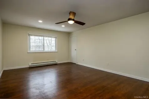 529 Fox Run Lane Carmel NY 10512
