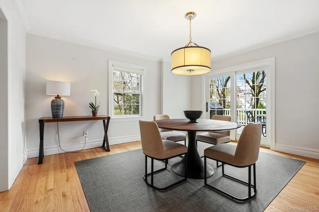 146 Boulevard Scarsdale NY 10583