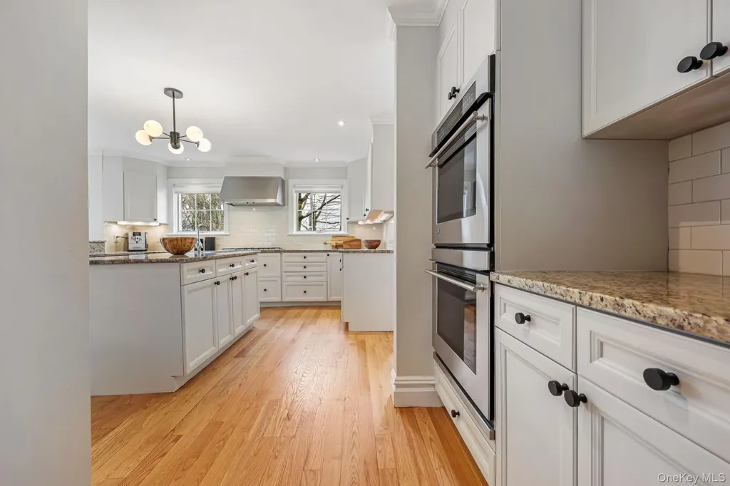146 Boulevard Scarsdale NY 10583