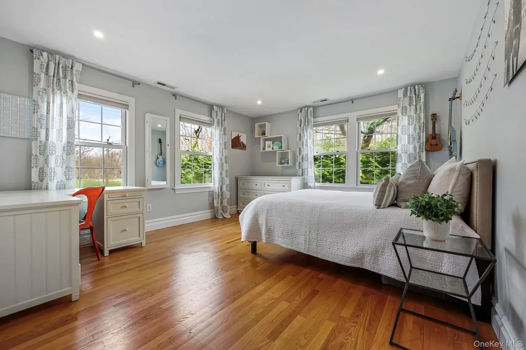 146 Boulevard Scarsdale NY 10583