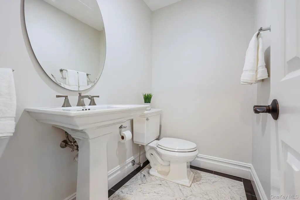 146 Boulevard Scarsdale NY 10583