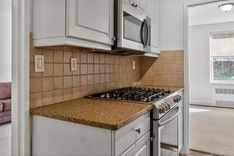 177 E Hartsdale Avenue Hartsdale NY 10530