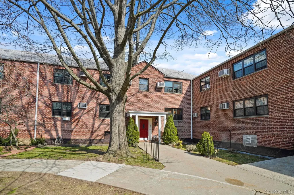 80-01 156th Avenue Howard Beach NY 11414