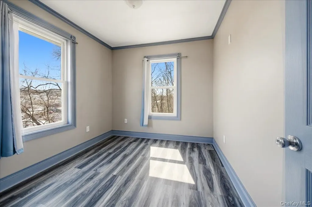 282 Greenvale Avenue Yonkers NY 10703