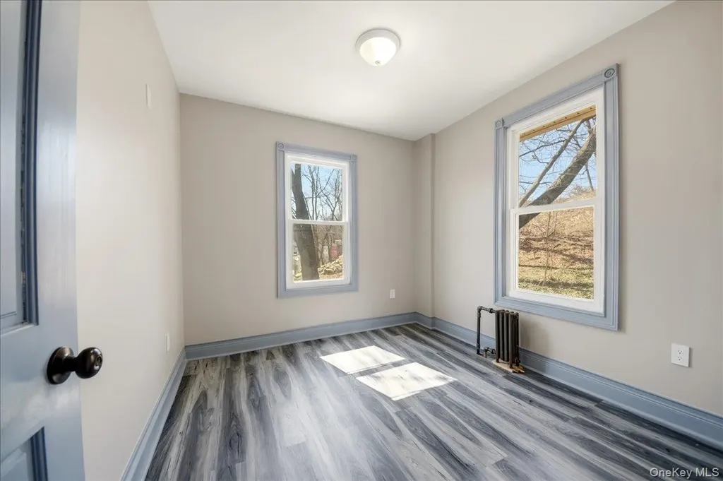 282 Greenvale Avenue Yonkers NY 10703