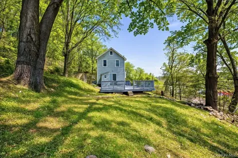 282 Greenvale Avenue Yonkers NY 10703