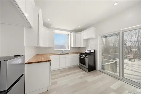 282 Greenvale Avenue Yonkers NY 10703
