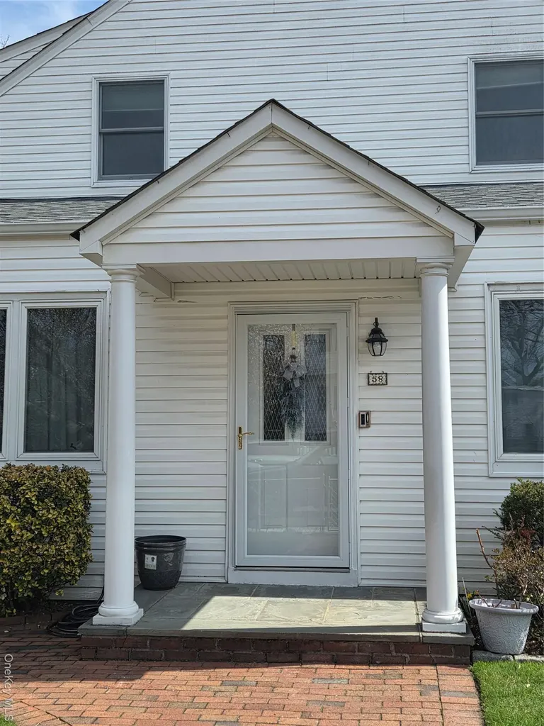 58 Juniper Road Port Washington NY 11050