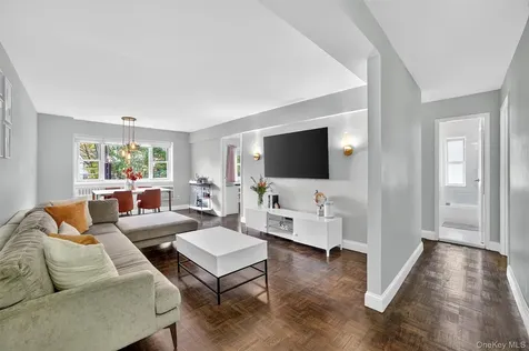 111 E Hartsdale Avenue Hartsdale NY 10530