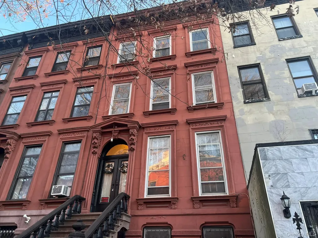 4 Brevoort Place Brooklyn NY 11216