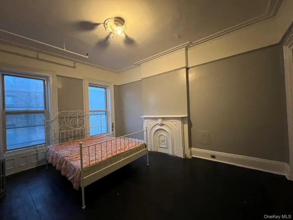 4 Brevoort Place Brooklyn NY 11216