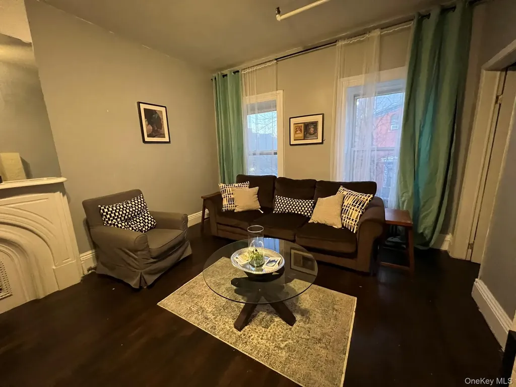 4 Brevoort Place Brooklyn NY 11216