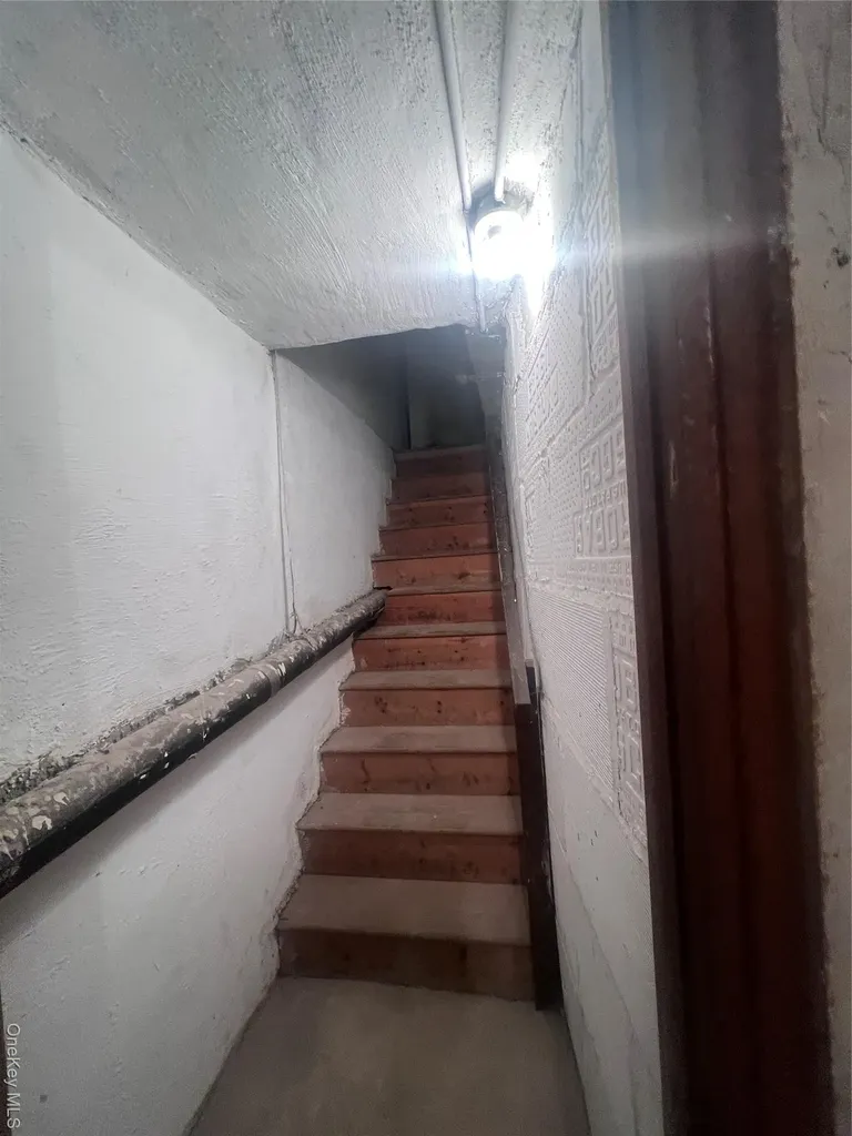 4 Brevoort Place Brooklyn NY 11216