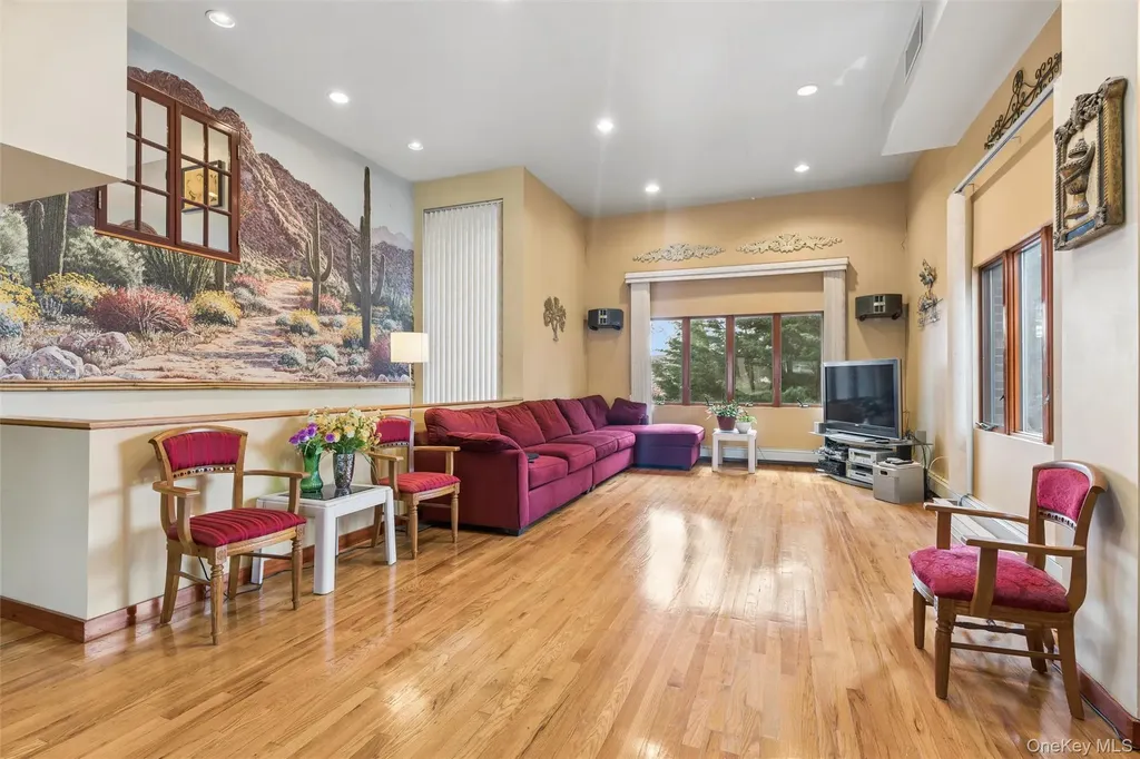 17203 35th Avenue Flushing NY 11358