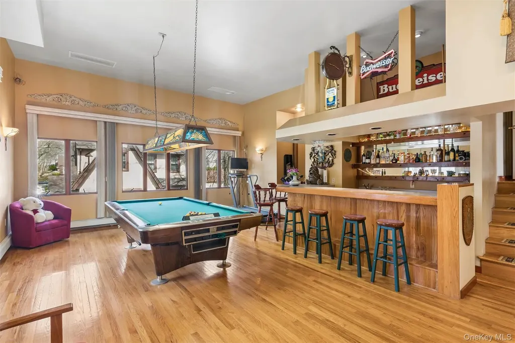 17203 35th Avenue Flushing NY 11358
