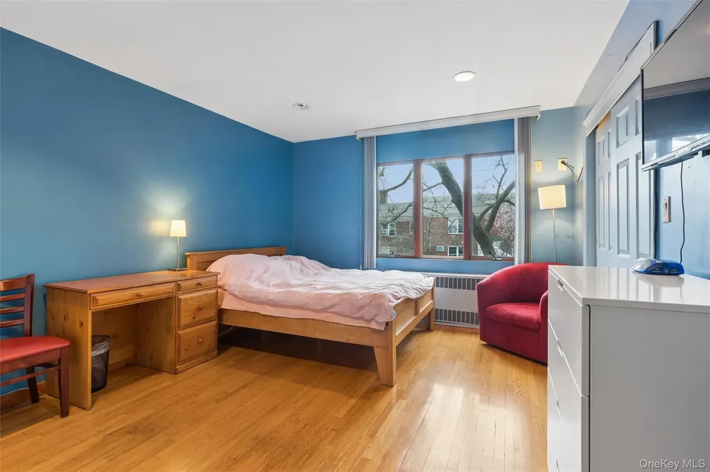 17203 35th Avenue Flushing NY 11358