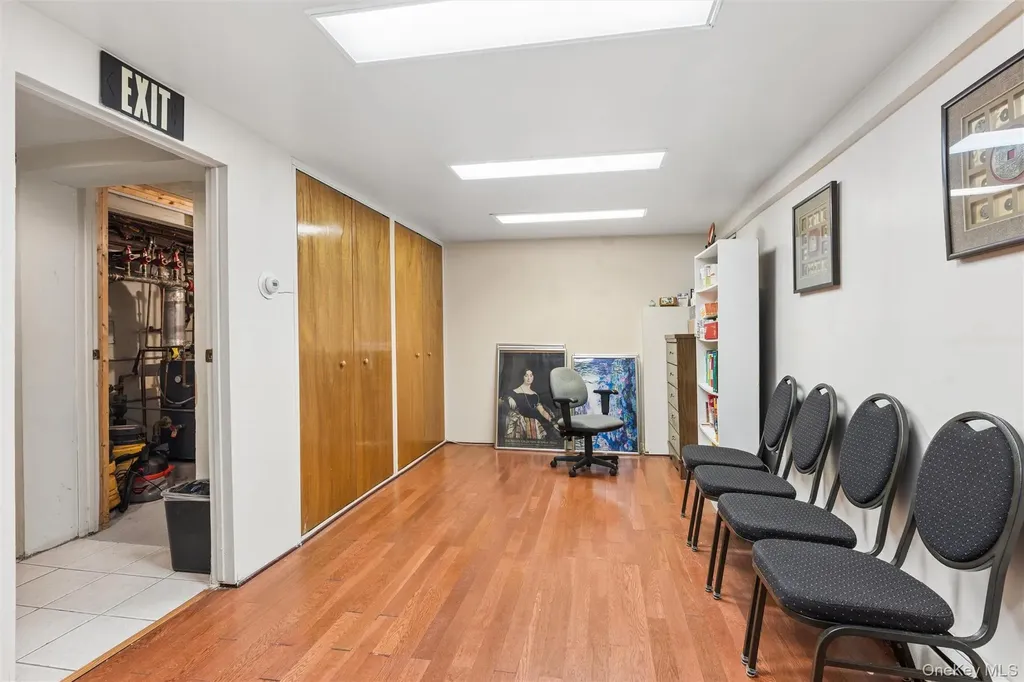 17203 35th Avenue Flushing NY 11358