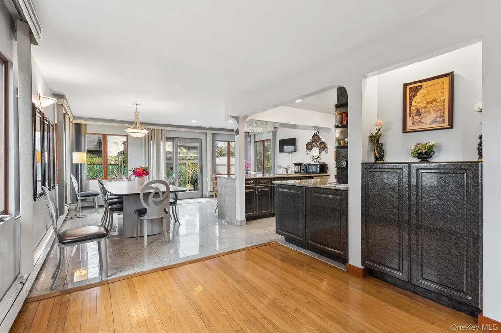 17203 35th Avenue Flushing NY 11358