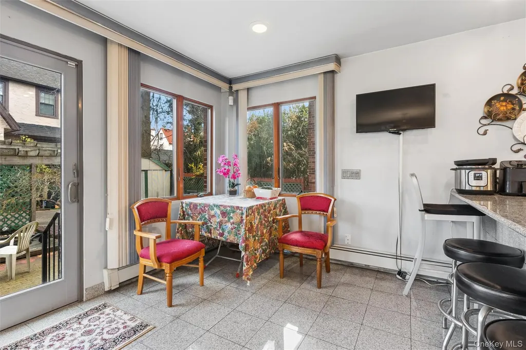 17203 35th Avenue Flushing NY 11358