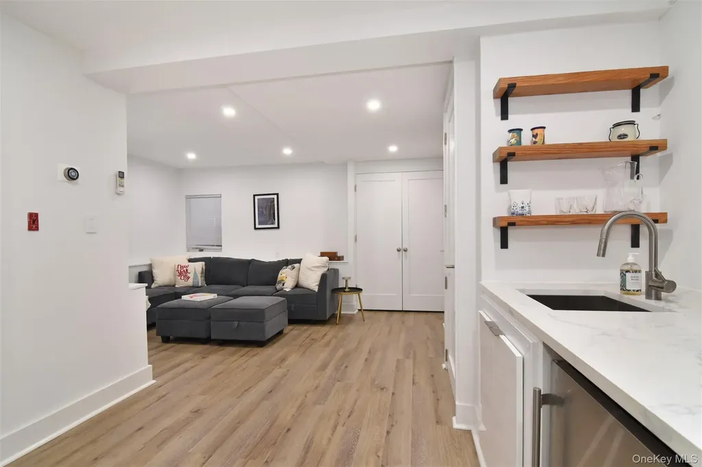 20 Maple Street Irvington NY 10533
