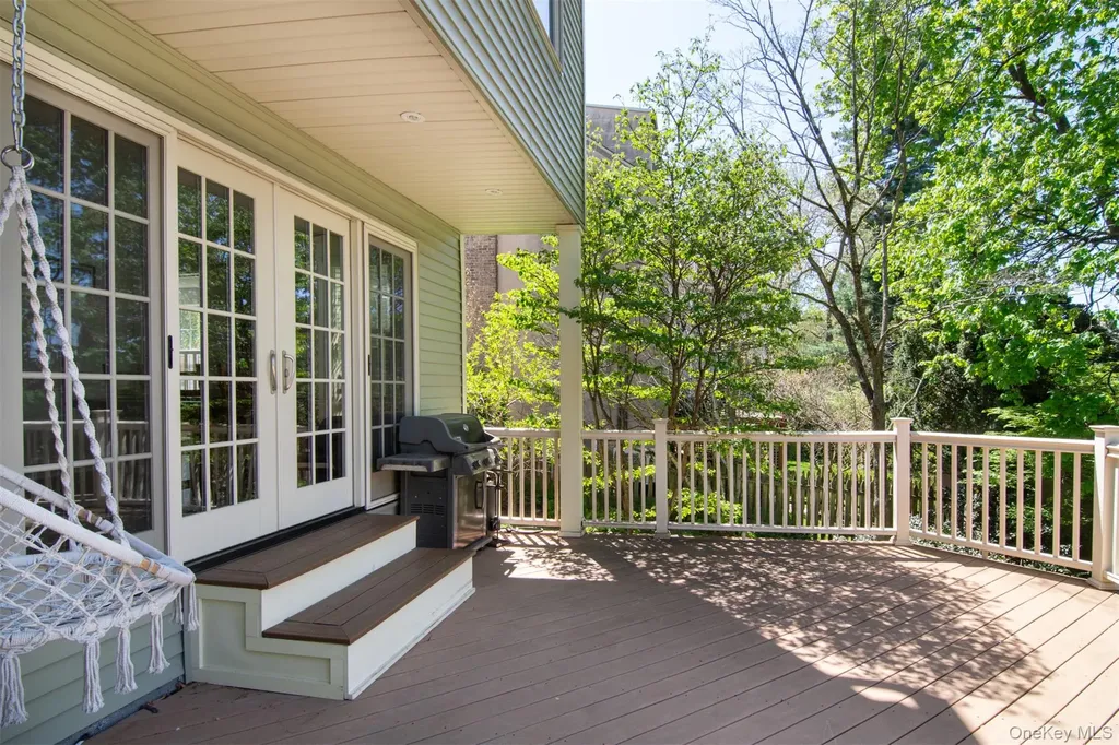 20 Maple Street Irvington NY 10533