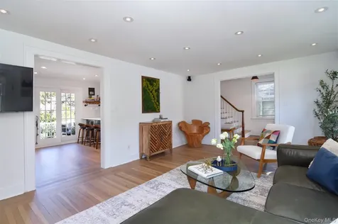 20 Maple Street Irvington NY 10533
