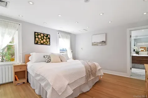20 Maple Street Irvington NY 10533