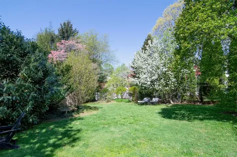 20 Maple Street Irvington NY 10533