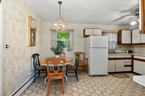 93 Fairmont Road Mahopac NY 10541