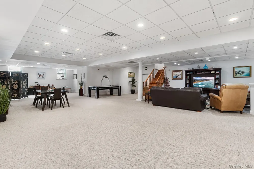 139 Private Road East Patchogue NY 11772