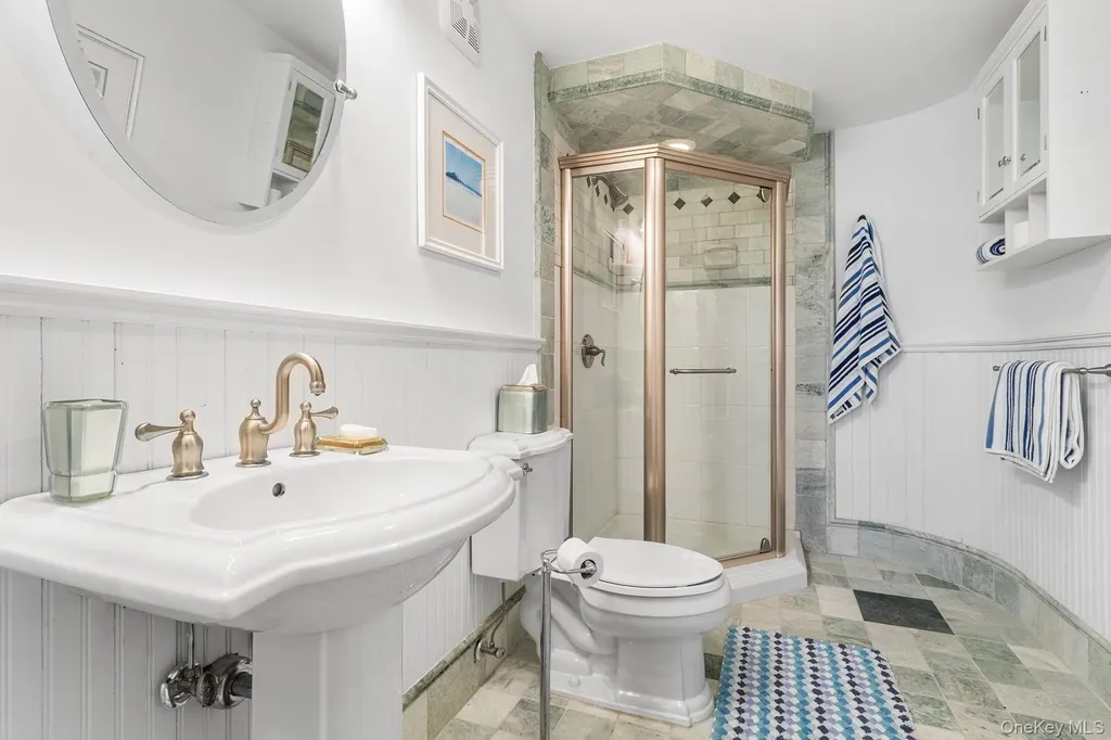 139 Private Road East Patchogue NY 11772