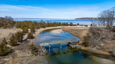 224 Centre Island Road Centre Island NY 11771