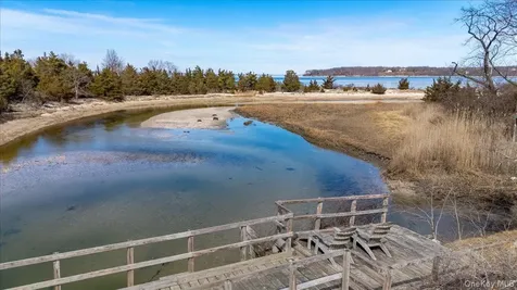 224 Centre Island Road Centre Island NY 11771
