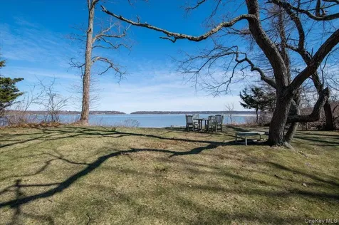 224 Centre Island Road Centre Island NY 11771