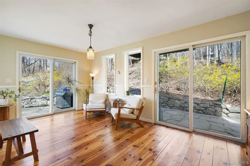 101 Hustis Road Cold Spring NY 10516