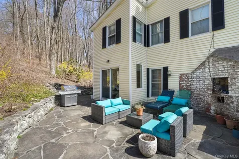 101 Hustis Road Cold Spring NY 10516