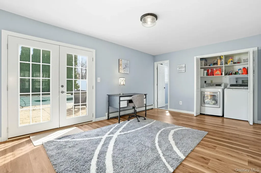 8 Eagle Lane Poughkeepsie NY 12601