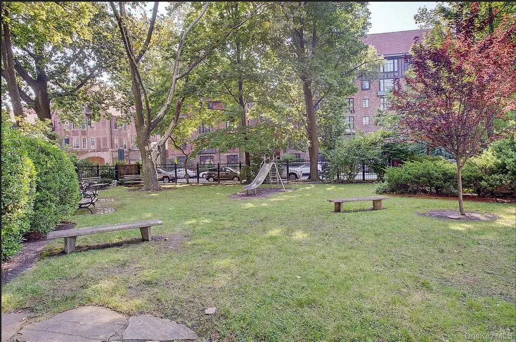 6 Burns Street Forest Hills NY 11375