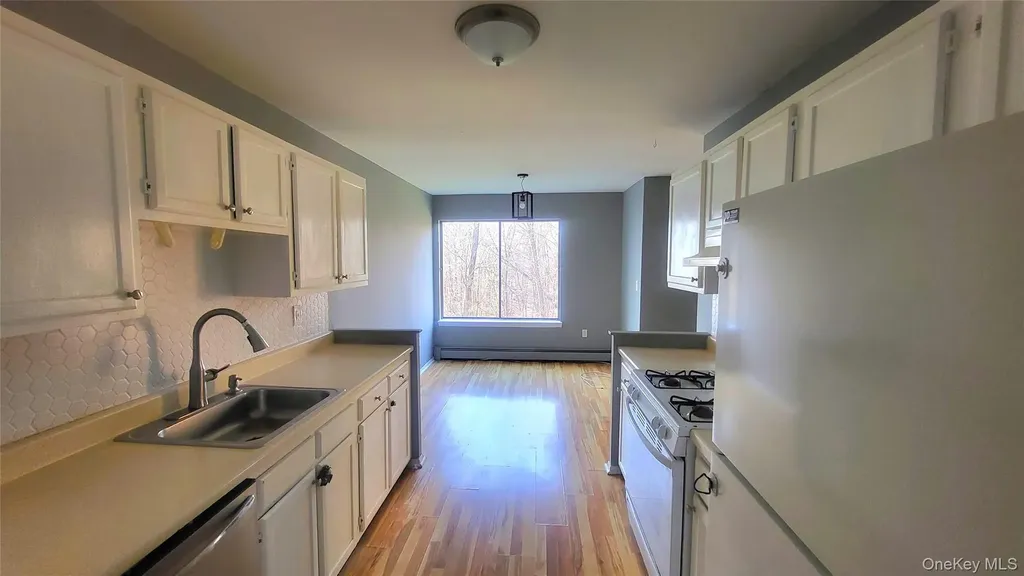 3 Hook Road Poughkeepsie NY 12601