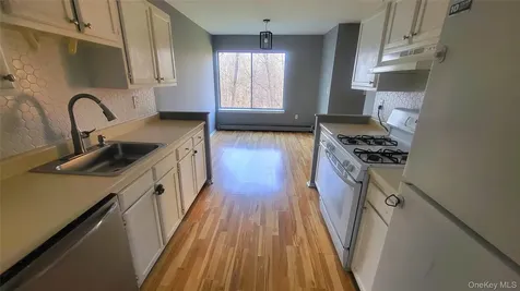 3 Hook Road Poughkeepsie NY 12601
