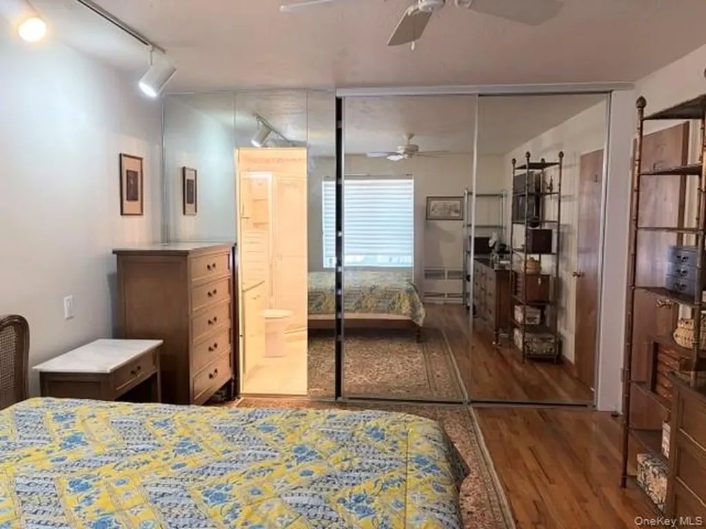 8429 153rd Avenue Howard Beach NY 11414