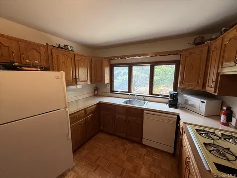 1441 Ulster Heights Road Ellenville NY 12428