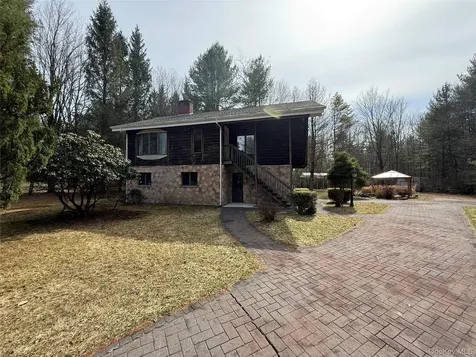 1441 Ulster Heights Road Ellenville NY 12428
