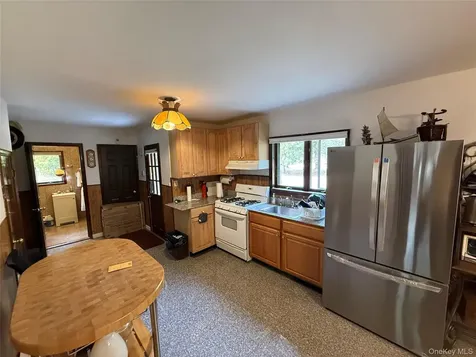 1441 Ulster Heights Road Ellenville NY 12428