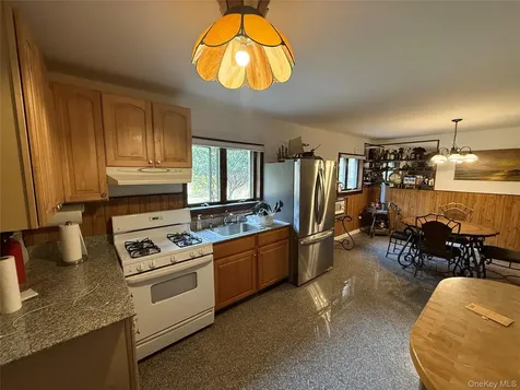 1441 Ulster Heights Road Ellenville NY 12428