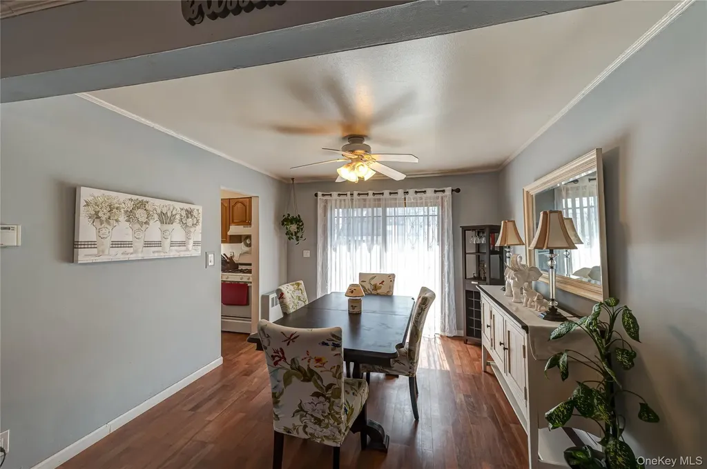 33 Soloff Road Massapequa NY 11758