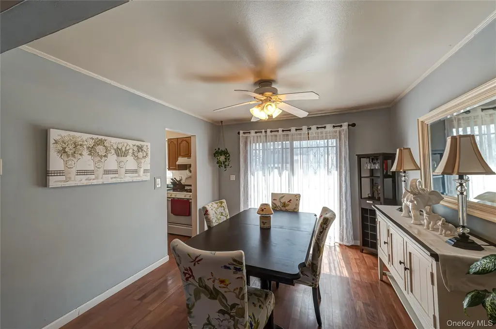 33 Soloff Road Massapequa NY 11758