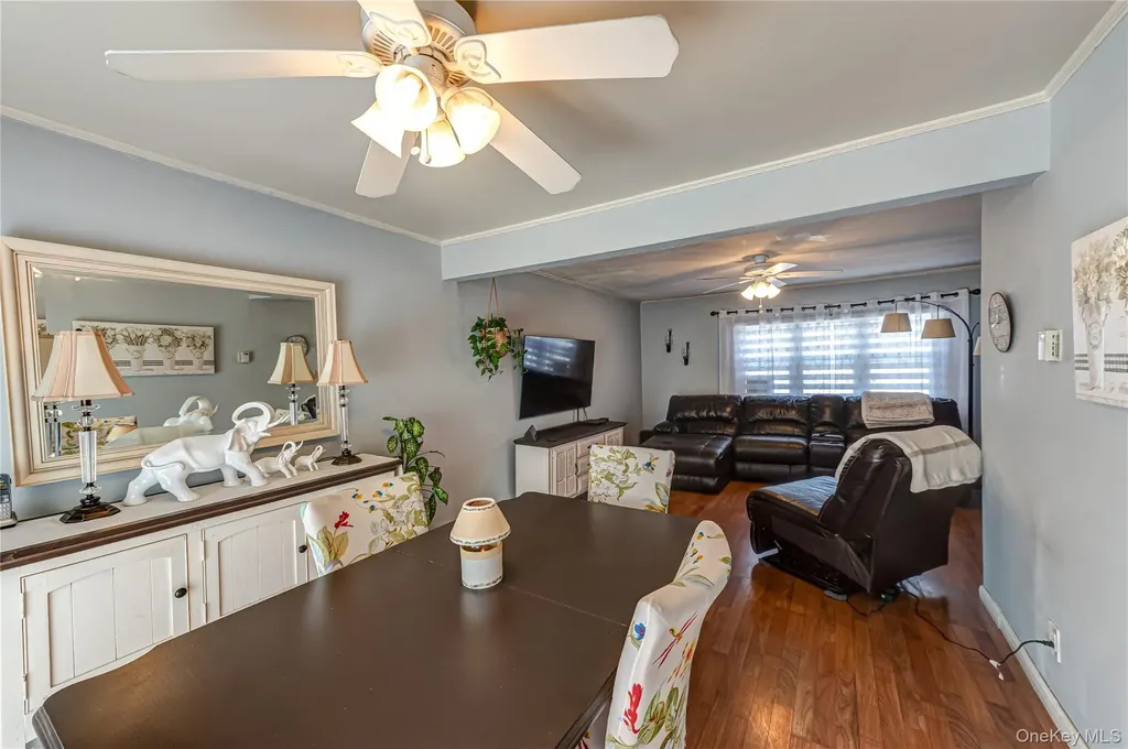 33 Soloff Road Massapequa NY 11758